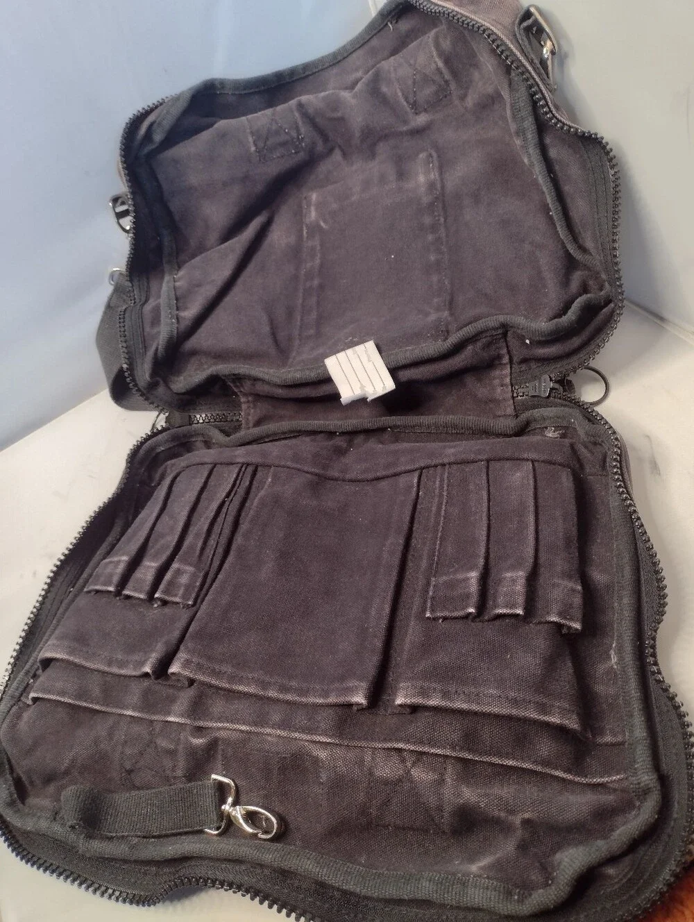 Vtg Lands' End Canvas Messenger Bag Briefcase USA Made Crossbody B16